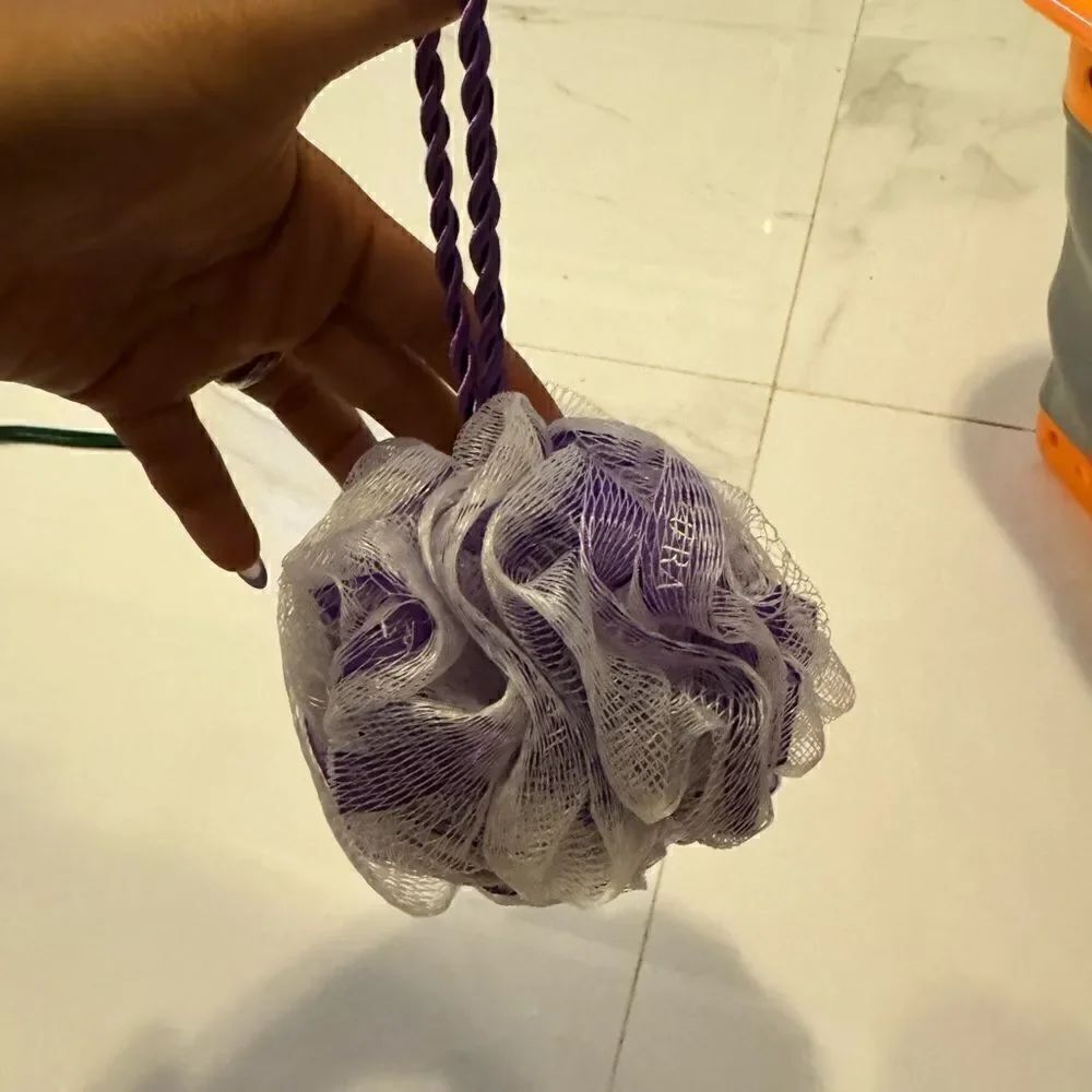 Jafra purple loofah #18